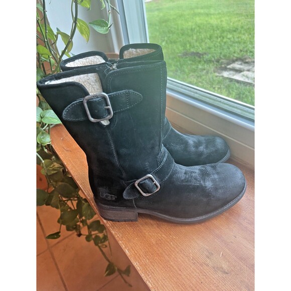 UGG Womens Boots Size 7 Black Suede Sherpa Retro Indie Buckles Motorcycle CHANEY - Picture 1 of 13